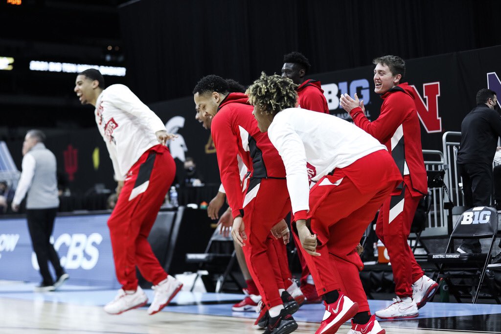 OhioStateHoops's tweet photo. Basketball is an arena where emotion flows freely https://t.co/CC5D0bVZ0N
