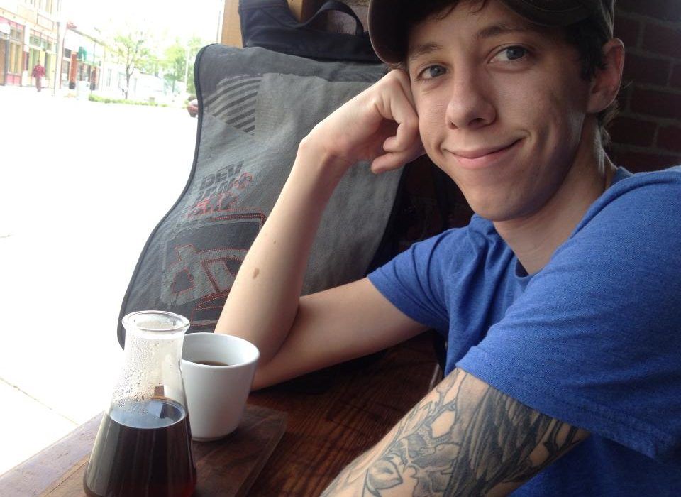 cgcookie's tweet image. Sean Kennedy and Jonathan Williamson duke it out in a (friendly) Blender showdown tomorrow, March 14, on our YouTube channel.

Jonathan is coming out of #b3d retirement for 60 minutes just for the show. Voting on the theme opens tomorrow - stay tuned! @carter2422 @openvisualfx