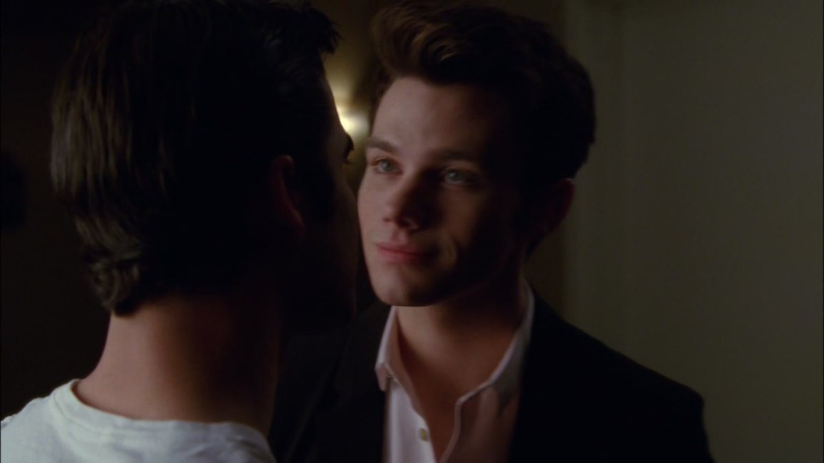 hourly kurt ミ☆ tweet media