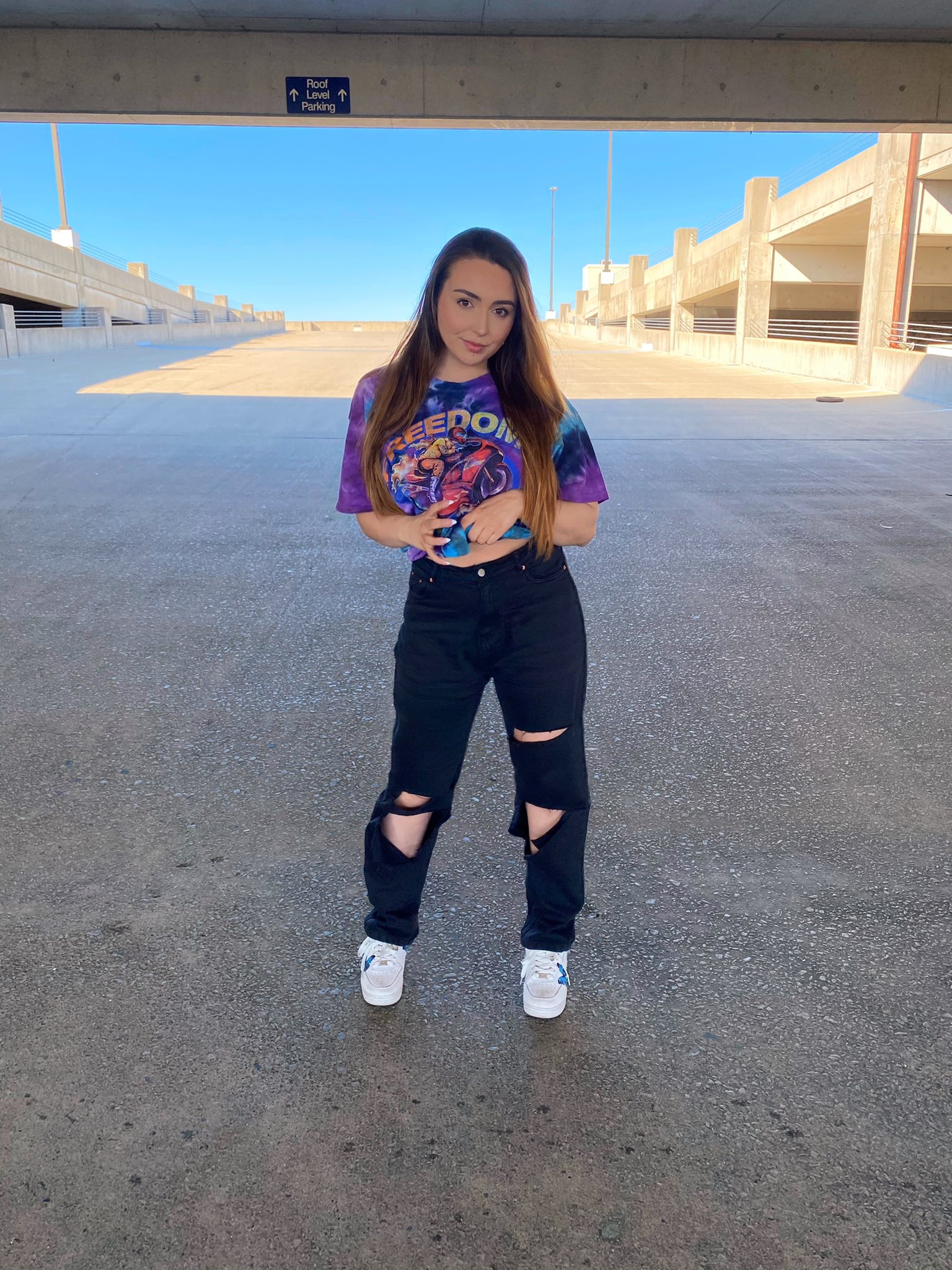 TW Pornstars - 1 pic. Julia Raleigh. Twitter. outfit check💜. 2:10 AM ...