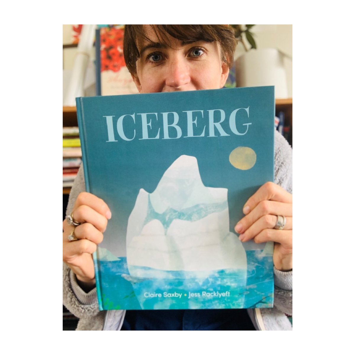 picturebookbc's tweet photo. Happy #sundayshelfie day 📖🥳 and welcome back to the wonderful @SaxbyClaire and #JessRacklyeft
Their new book ‘Iceberg’ is amazing , a beautiful story , the illustrations will wow you , and a pleasure to read .You will be reading this one over and over agin 💕
@AllenAndUnwin https://t.co/82bnjUeqO0
