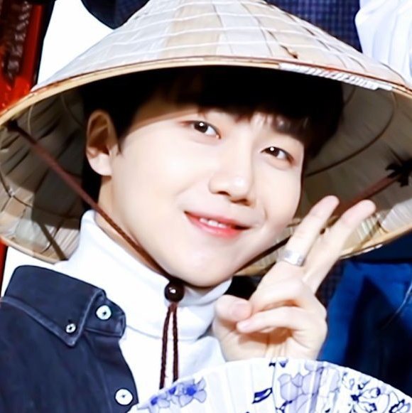 ptg_edits's tweet photo. 🥢 jinho — icons

#펜타곤 #PENTAGON  #LOVE_or_TAKE #DO_or_NOT https://t.co/ym4kte6aA4