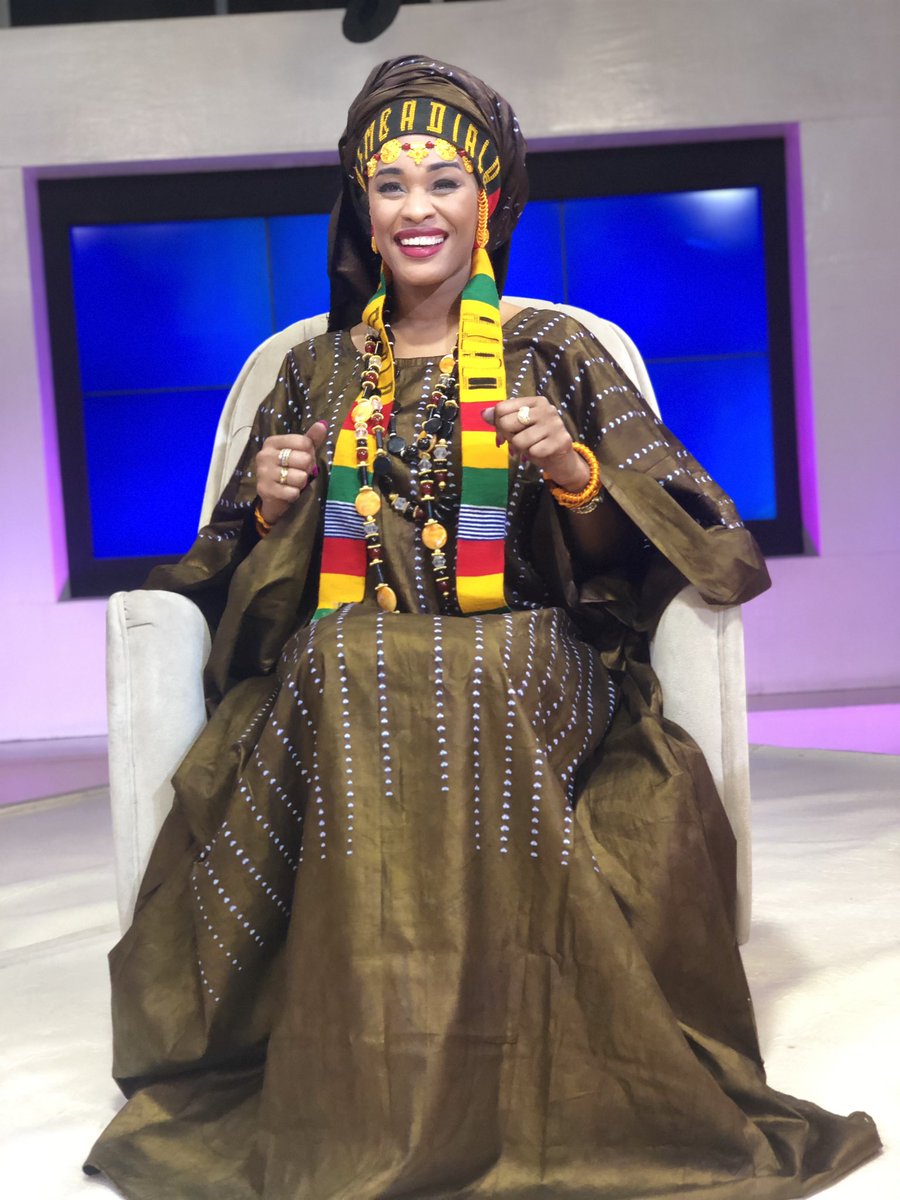 2stvsenegal's tweet photo. đVotre Ă©mission #vousetnous câest dans un instant en direct sur la #2stvlive avec la #teamintense @endy_chic https://t.co/S4mme1d1MH