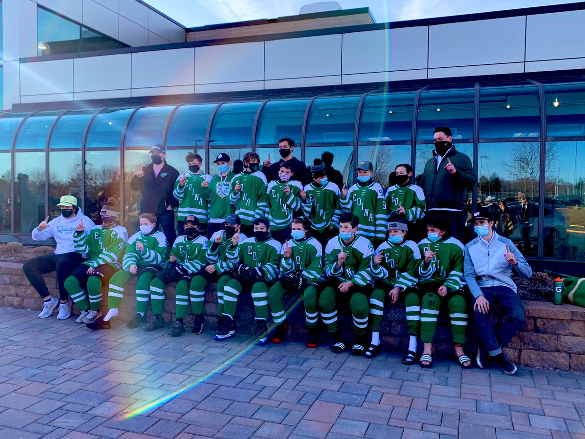 8 days ago this team was second to last in district standings.  5 straight wins in 8 days and you are looking at the 2021 D6 champions!  On to West Regions!! #NeverQuit  <a href="/YouthHockeyHub/">YHH</a>