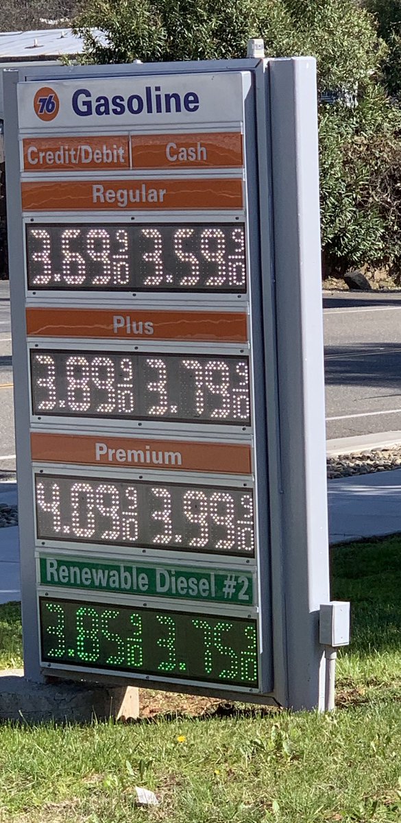 UpInTheHills's tweet photo. Nothing like democrat policies. #ThanksLibs 💰 https://t.co/yuTKxaGAUM