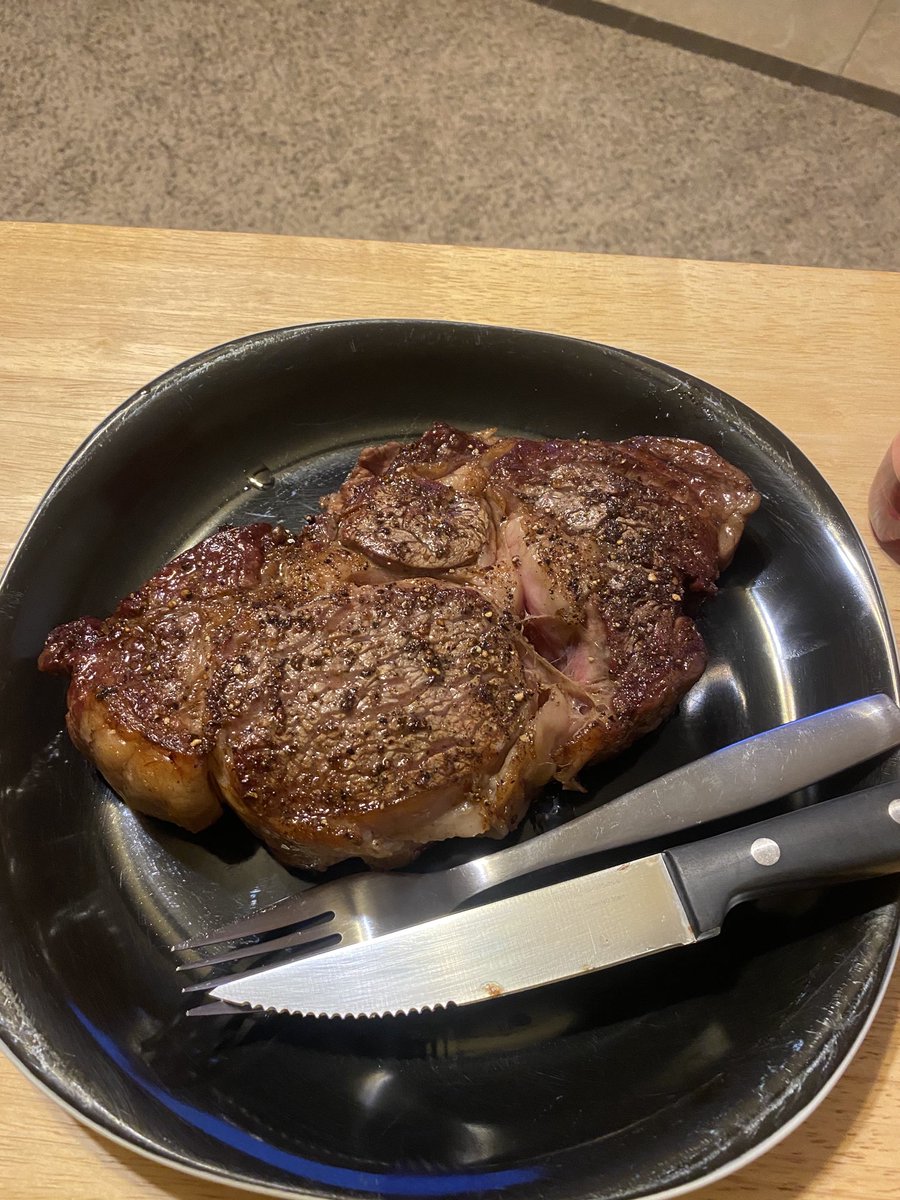 GundyJason's tweet photo. My fist attempt at a reverse seared CAB Ribeye cooked rare from Buster Red Meats. https://t.co/tsZqsHhHMF