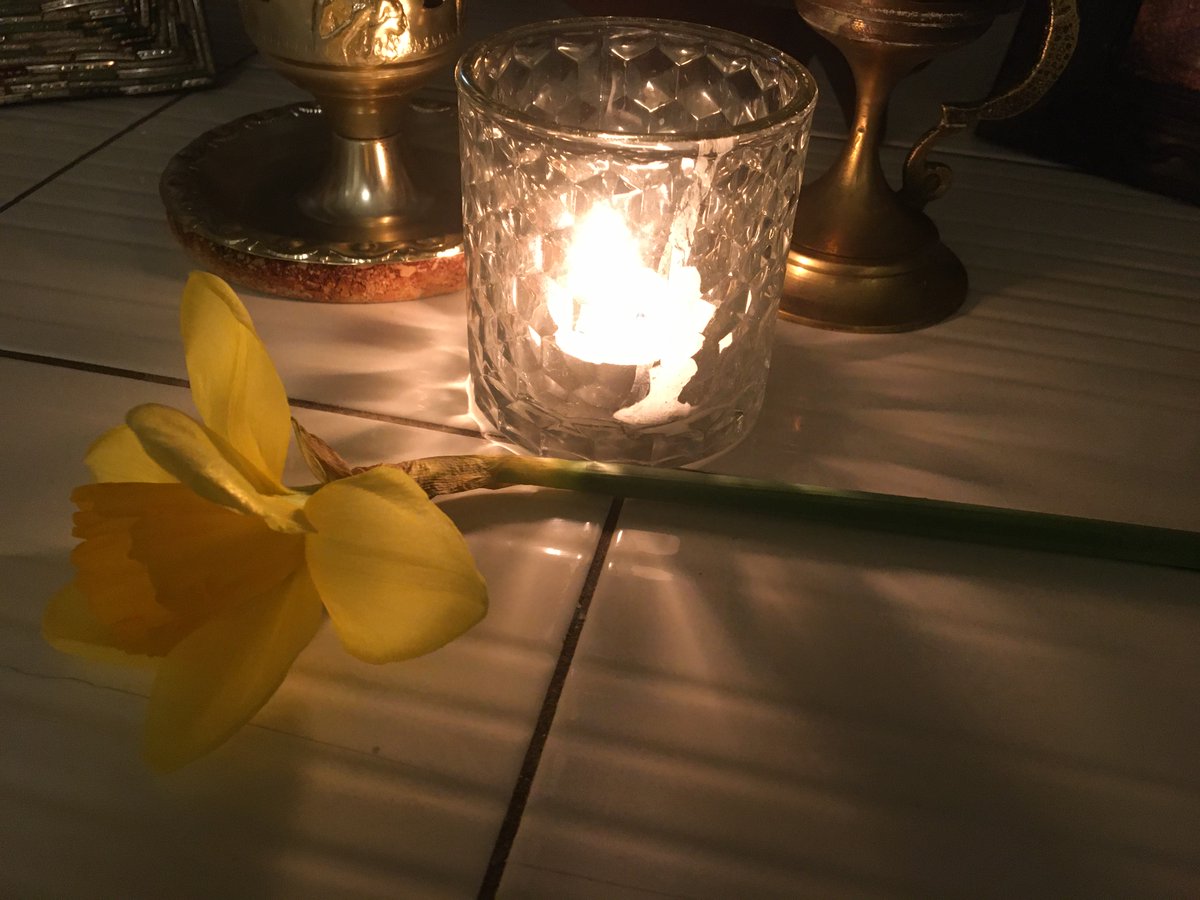 ElenaJGreer's tweet photo. For Sarah and all the many others. How do we end this? #ReclaimTheNight https://t.co/KgQwNcVcpd