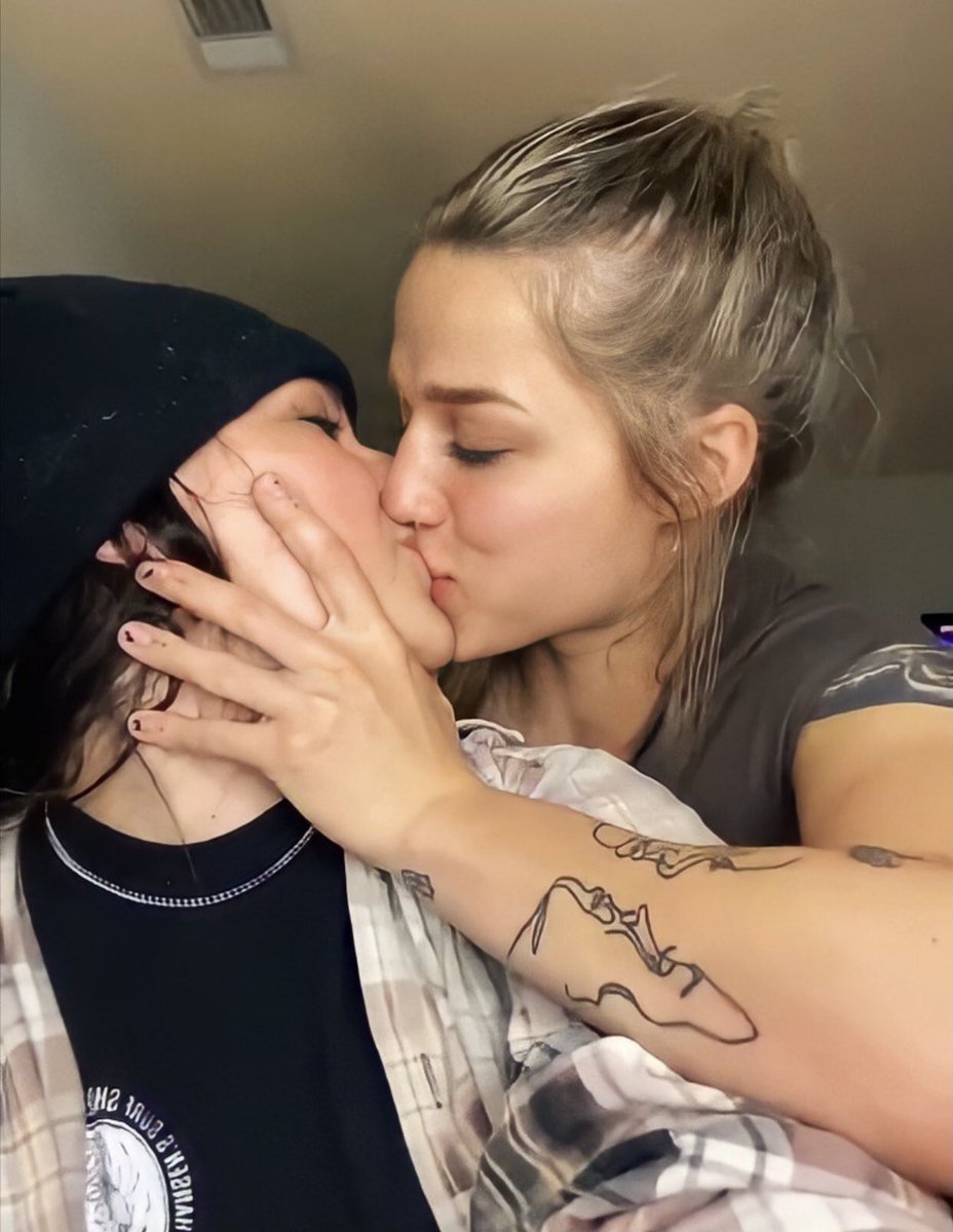 Lesbian tiktoks hot