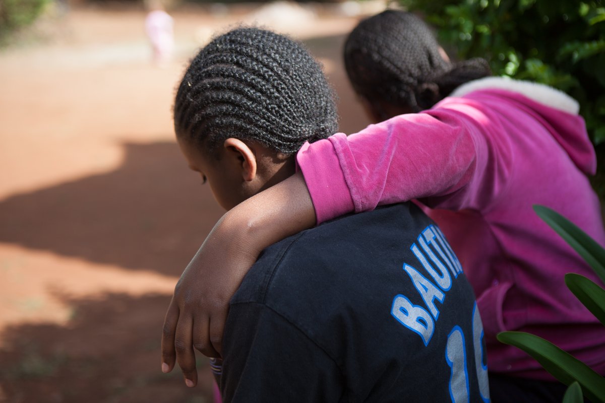 GlobalGiving's tweet photo. Last year, we partnered with The @Spanx by Sara Blakely Foundation + gave $5 million in grants to women business owners hit hard by the pandemic through the #RedBackpackFund. Learn about the outstanding grantees—and how we made it happen: https://t.co/FpyevILay6 #TogetherApart https://t.co/vDjZr8ygvS