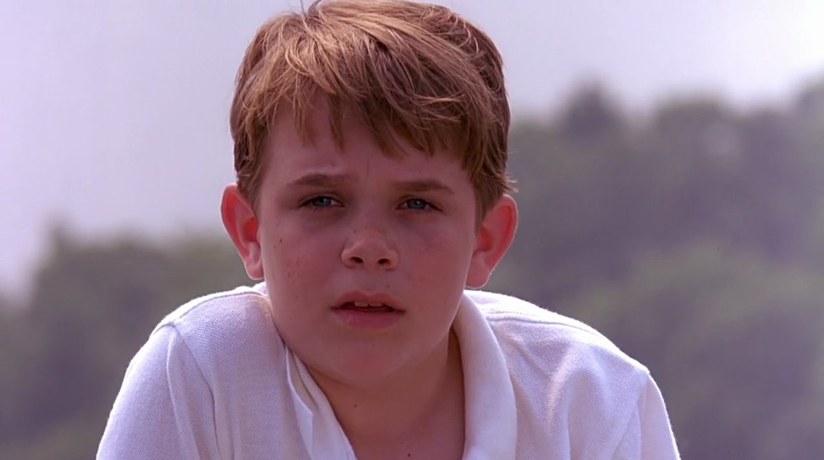 akospeterbencze's tweet photo. #TheManWithoutaFace is a flawed film with an uneven pace. But the chemistry, the bond that slowly develops between Mel Gibson and a very young Nick Stahl is worth the 2hrs. It's an old-fashioned movie filled with melancholy about a man who thinks too much about the past. #filmtwt https://t.co/0DZAPd5XyS