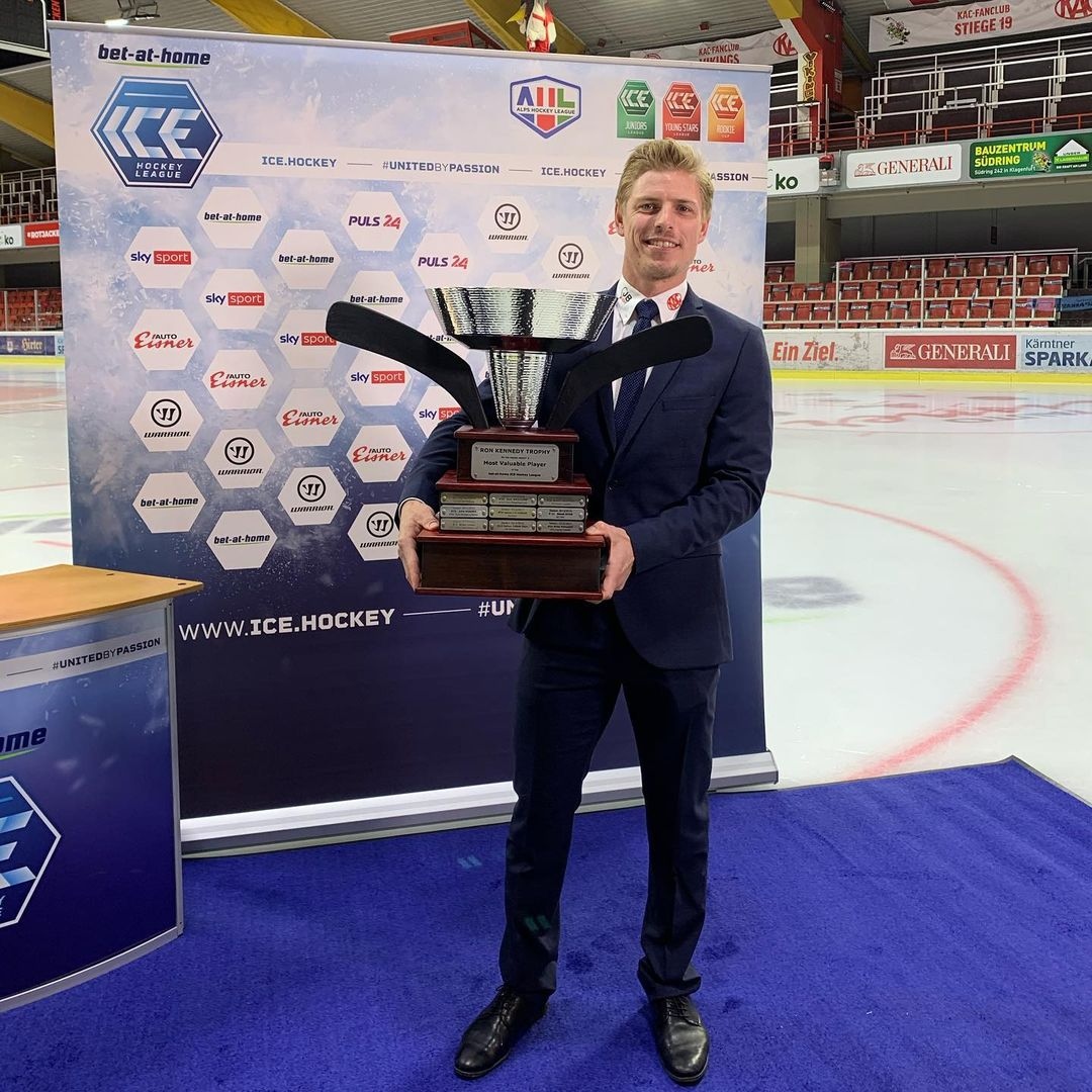 PRO_Goaltending's tweet photo. Long Time #ProGoaltending Family member still doing his thing.

Congrats @dahm_31 on being named League MVP!

@betathomeicehockeyleague https://t.co/P4PY4MmCgM