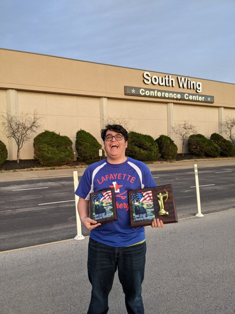 LHS_Archery's tweet photo. Logan with his hardware!! https://t.co/MFozeP2TYo