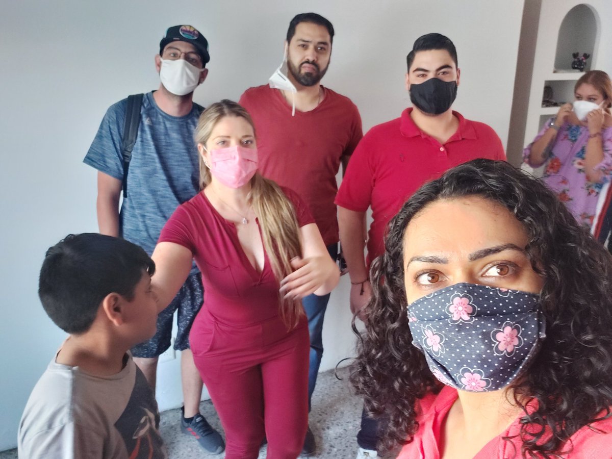 Jannetestrellau's tweet photo. Los Jóvenes son la grandeza de nuestro País es por eso que debemos apoyarlos e impulsarlos a prepararse cada día más.
Col. Miraflores #Dist8 GDL https://t.co/GmDgXjf2hT