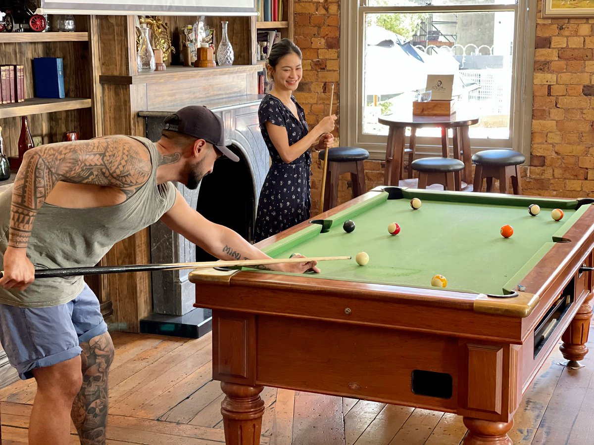 Relax, Unwind and Recharge yourself at The Shakespeare! 

Amazing food and beers on tap.
Free Pool, Free Darts, Free Car Parking for our valued diners. 
61 Albert St, Auckland CBD.
Cheers! 

#ShakespeareNZ #AucklandCity #KiwiPubExperience #GoToPlaceAuckland #BestCraftBeer