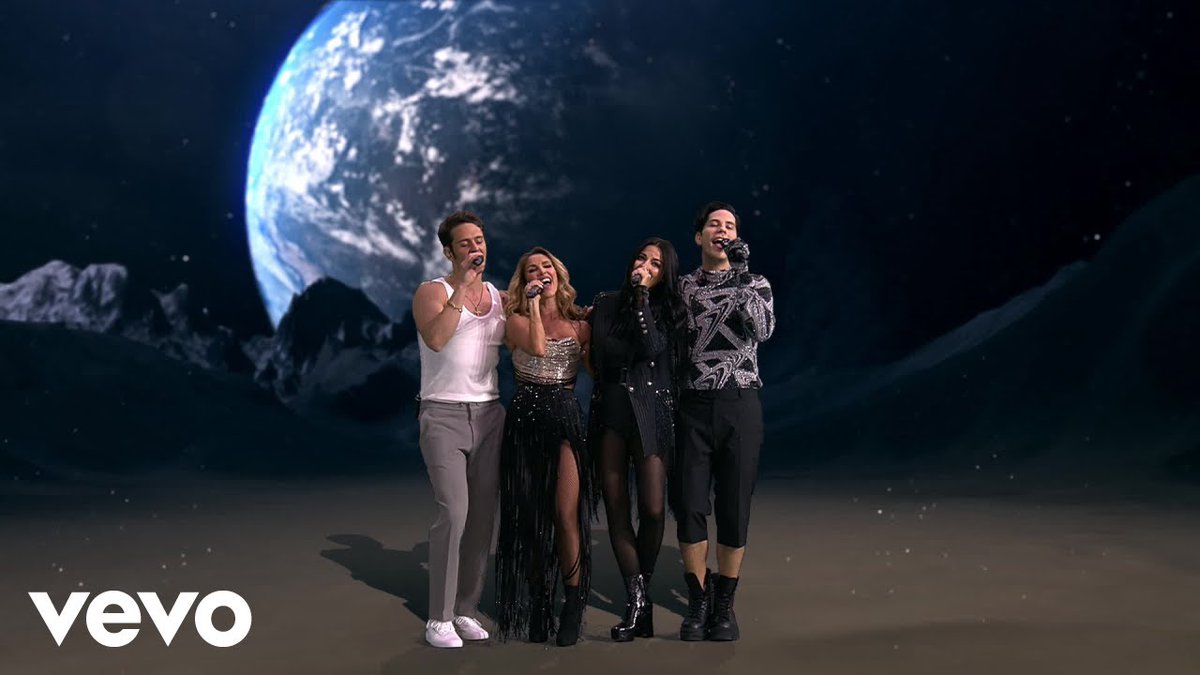 UMUSICA's tweet photo. ¡#SerOParecer nos dejó momentos inolvidables 🤩! Si quieres revivir cuando todos cantaron ✨ #SiempreHeEstado aquí ya puedes hacerlo. Haz clic aquí y vuelve a cantar con @RBD_oficial #SiempreHeEstadoAquíEnVivo
https://t.co/BNpGP1gFnF https://t.co/R6v3wqsdIV