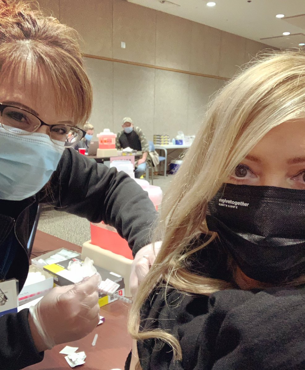 Feeling very grateful!❤️ #ThankYouPfizer #ImVaccinated #scienceiscool