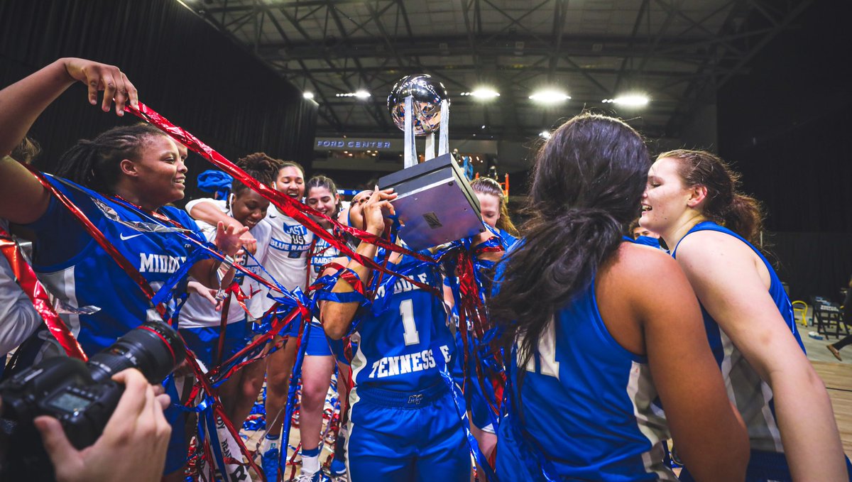 MTAthletics's tweet image. 𝗦𝗮𝗻 𝗔𝗻𝘁𝗼𝗻𝗶𝗼 𝗕𝗼𝘂𝗻𝗱!!

Your Lady Raiders are the 𝟮𝟬𝟮𝟭 𝘾𝙤𝙣𝙛𝙚𝙧𝙚𝙣𝙘𝙚 𝙐𝙎𝘼 𝘾𝙃𝘼𝙈𝙋𝙄𝙊𝙉𝙎!!!

#BlueRaiders | #MT