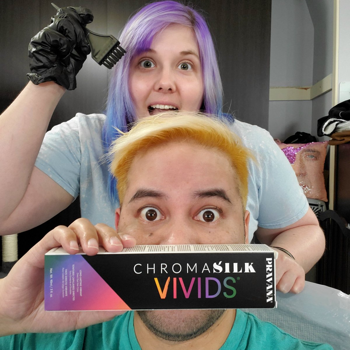 Hair dye time. Watching it now!

twitch.tv/thecranecouple