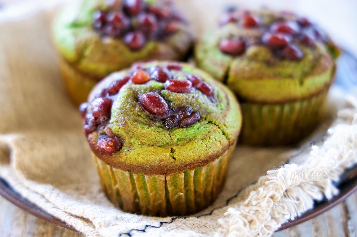 Mizuki ミズキ 料理研究家 ホットケーキミックス で 小倉抹茶マフィン バターなし 混ぜて焼くだけ 抹茶の風味引き立つ 間違いなしの組み合わせです Youtubeにレシピ動画を アップしました Youtube T Co Noocbvursm お