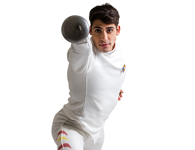 #Esgrima Copa del Mundo de Espada de Kazan 🇷🇺

❌<a href="/MBarguesPodium/">Manuel Bargues</a> ha quedado eliminado en T64 tras caer en esta 1ª ronda ante Cimini 🇮🇹 por 13-15. 

💠Con este campeonato se cierra el ranking olímpico de Espada, mientras que la semana que viene se cerrará el de Florete en Doha.