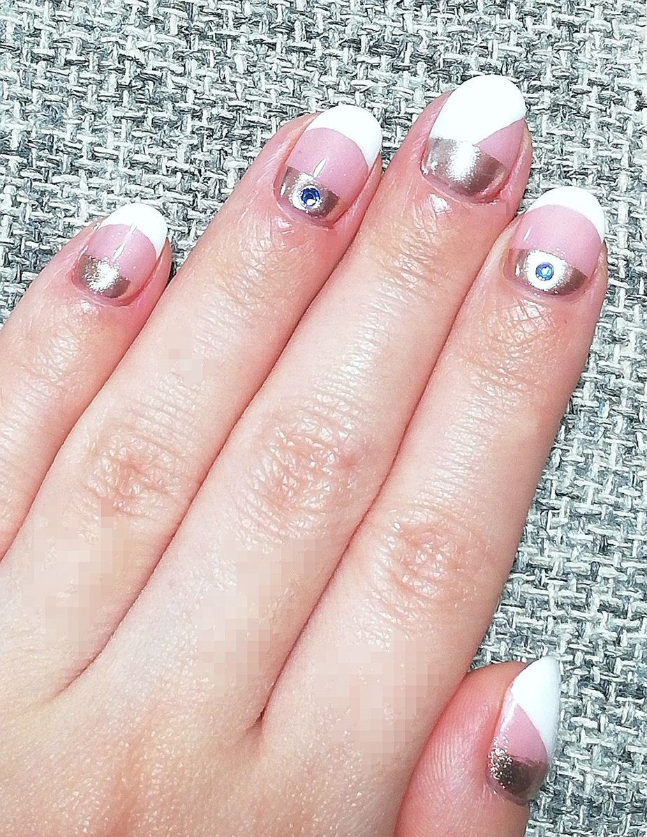 なずな セルフジェルネイル記録垢 あまりにもかわいいので リツイートの方のダッチェスのネイルデザイン を再現しました が うっかり親指と中指のデザインが反転したぁ どのデザインもハイセンス 好き セルフネイル セルフジェルネイル T Co なずな セルフジェルネイル記録垢 あまりにもかわいいので リツイートの方のダッチェスのネイルデザイン を再現しました が うっかり親指と中指のデザインが反転したぁ どのデザインもハイセンス 好き セルフネイル セルフジェルネイル T Co