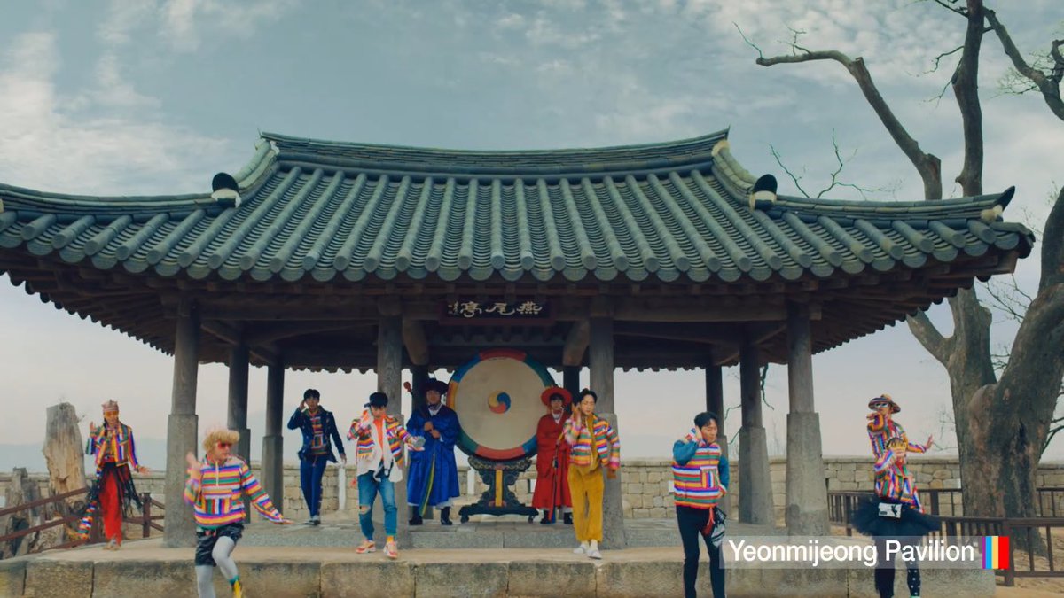 falaseol's tweet photo. seonho, jongmin, dindin; yall came up with the place and concept!

ravi, junghoon, seonho, jongmin; yall worked so hard as dancers!

dindin and seyoon; you both made the mv more fun with your little antics!

in conclusion, 2D1N YOU GUYS DID AMAZING https://t.co/ibE3ysiqoB