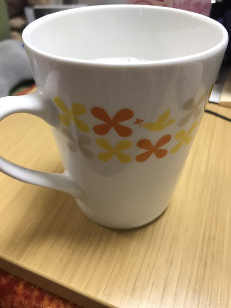 新生活を始める人へ なんでもいいやと思って百均のマグカップを買うとあまりに壊れないので大きさとかに拘った方がいいよ Togetter 新生活を始める人へ なんでもいいやと思って百均のマグカップを買うとあまりに壊れないので大きさとかに拘った方がいいよ Togetter