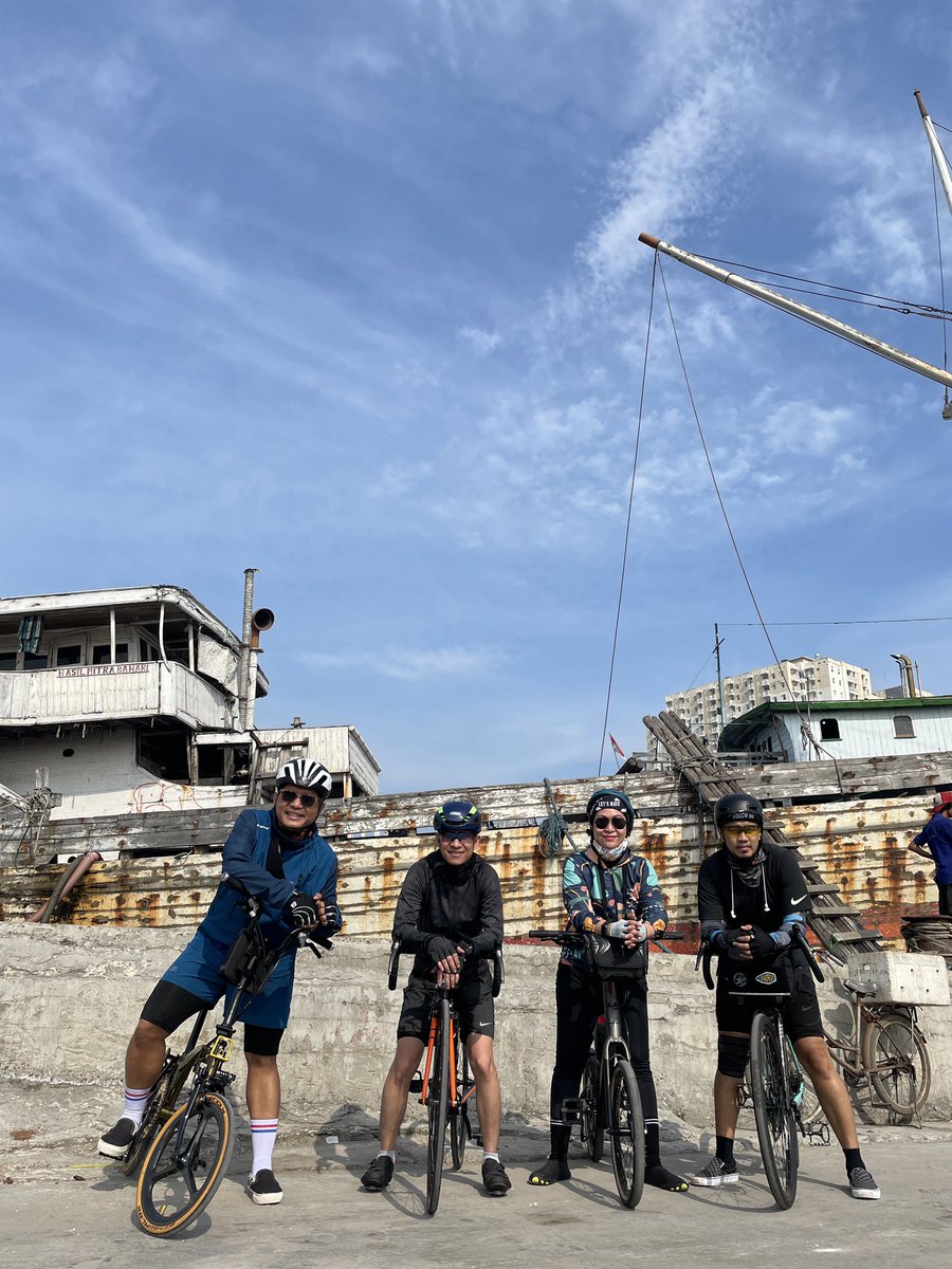 Bunga_Laks's tweet photo. Voilaaaaaa... serunga gowes bareng peak https://t.co/31EaLHytTK