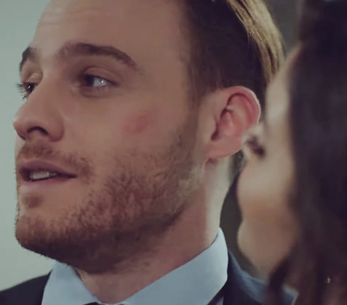 girlyafterskies's tweet photo. S: Welcome to your home
E: My home.....My home is next to you
This stole my heart⚘♥️
#SenÇalKapımı #EdSer #sadeceedser https://t.co/EzuF3ok6UR
