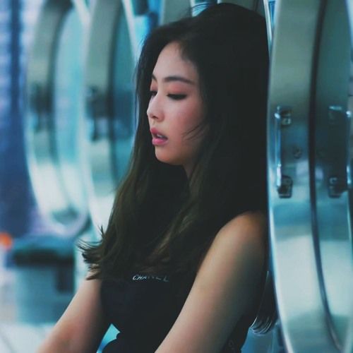 nesyaä🌤🖤 tweet media