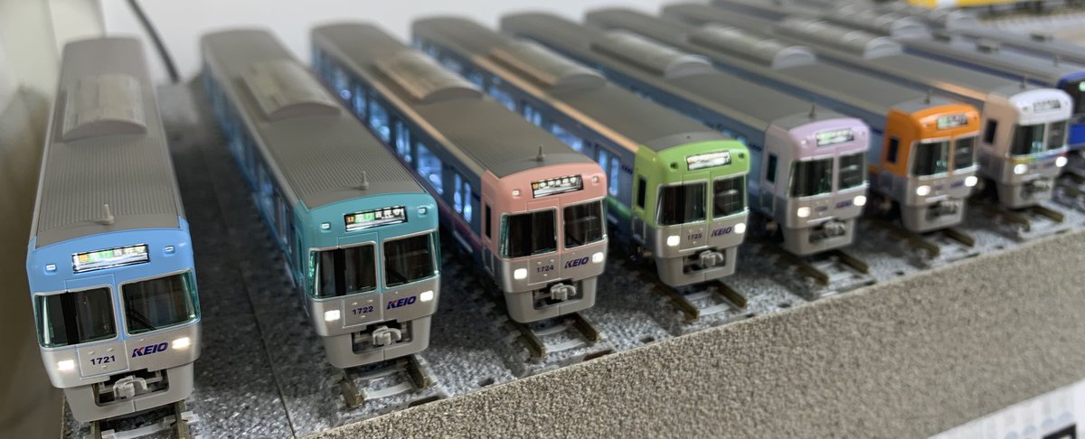 グリーンマックス 京王1000系ライトブルー 好評発売中です。 店頭にて