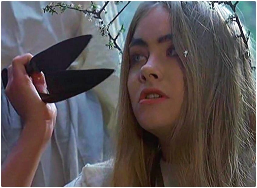 HorrorHammer1's tweet photo. 'The Blood On Satan's Claw' (1971) with Linda Hayden https://t.co/SSoReQhaxI