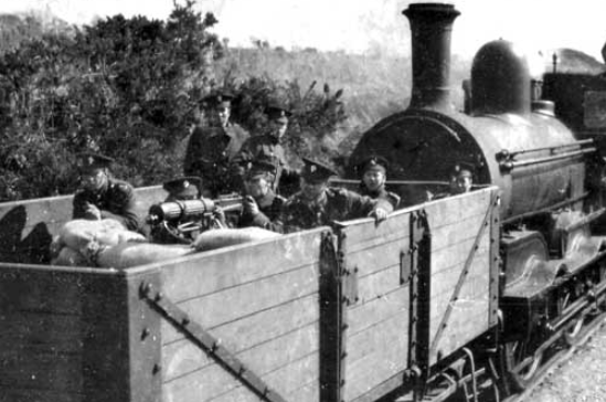 irelandbattles's tweet image. #OnThisDay 1921 Thirty Kerry IRA men ambushed a train carrying 30 soldiers from the Royal Fusiliers at Headford train station. Despite a train mounted machine gun the IRA killed 9 &amp;amp; wounded 12 but lost 2 themselves including their Commandant, Daniel Allman.
#Ireland #History