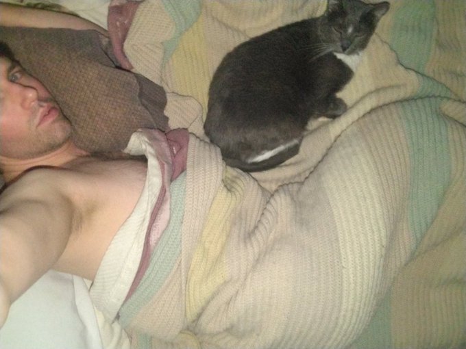 Toby sleeps next to me almost every day :3 https://t.co/xlHkZkR3Dy