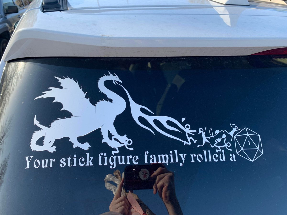 MemesDnd's tweet photo. Found this gem in the parking lot today
🧙🏻‍♂️⚔️🐉
from: xGibs99
#dnd  #gamenight #5e  #dice #funny  #meme #cleric https://t.co/6I3o42KiQI
