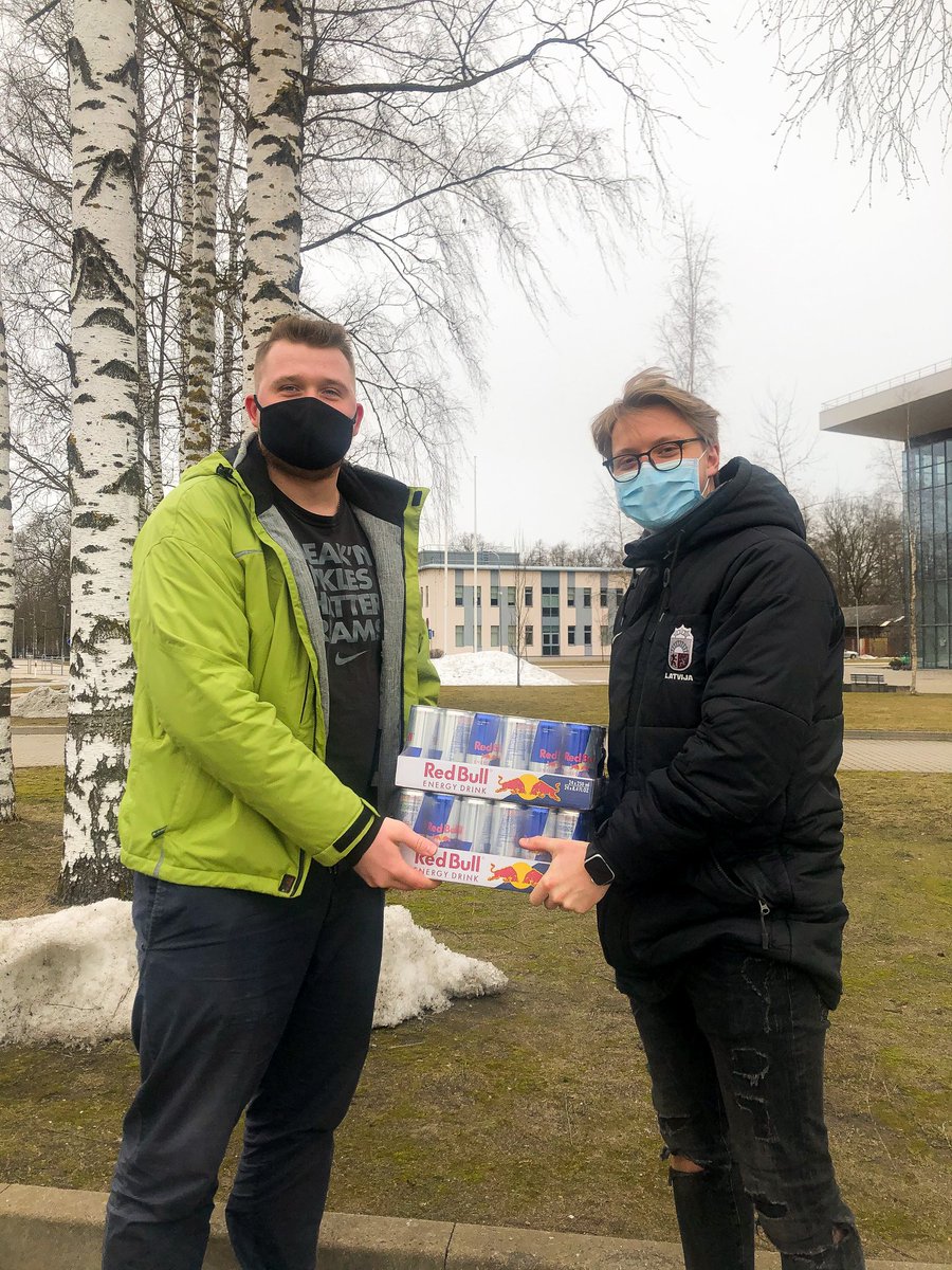 LiveTvLv's tweet photo. Simpātiju balva no @RedBullLatvia ��ajā turnīrā nonāk pie Brālis Egīls komandas! https://t.co/cXxP8T0MTF