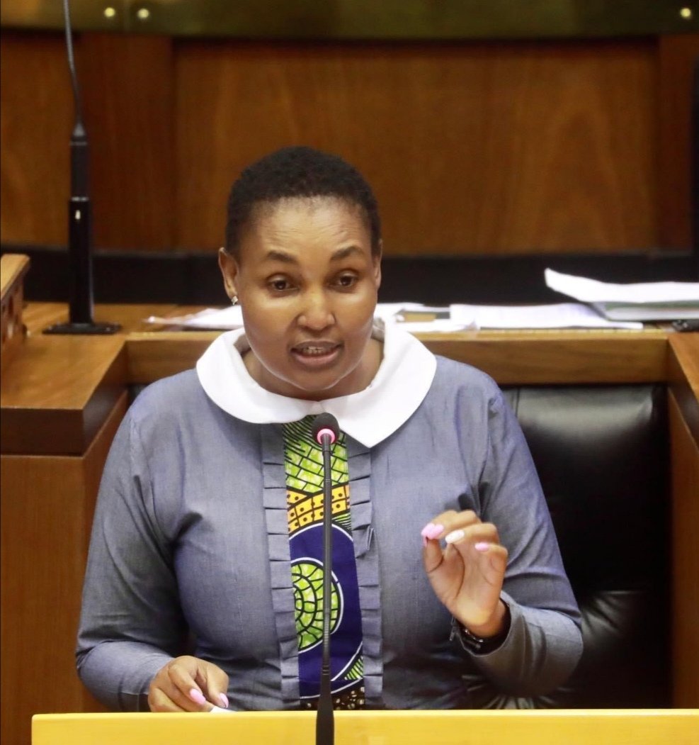 SALGA_Gov's tweet photo. SALGA President Thembi Nkadimeng to have a conversation with @SABCNews Chan 404, The Agenda by @DesireeChauke @ 11h00. #TalkingLocalGovernment. https://t.co/xT5Q1gompn