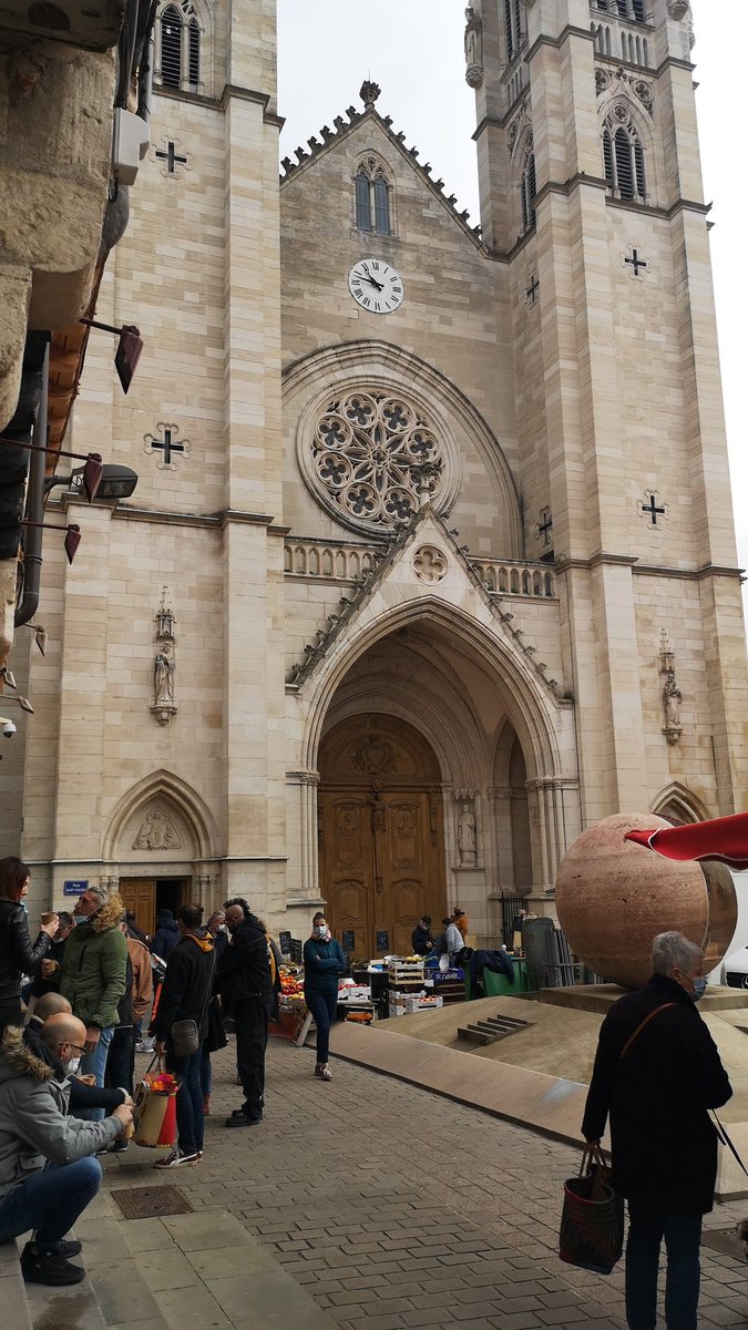 rose doval tweet media