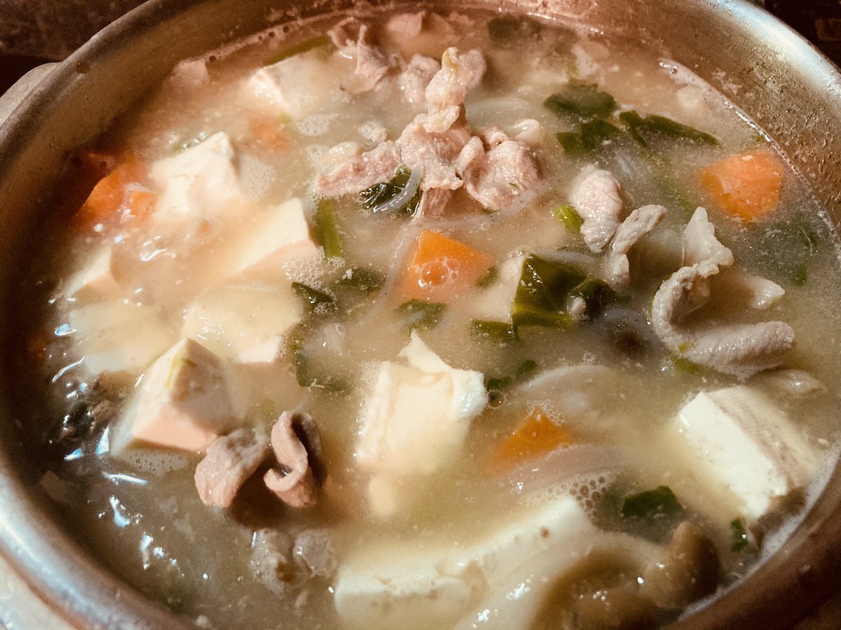 オレの豚汁しか勝たん。 