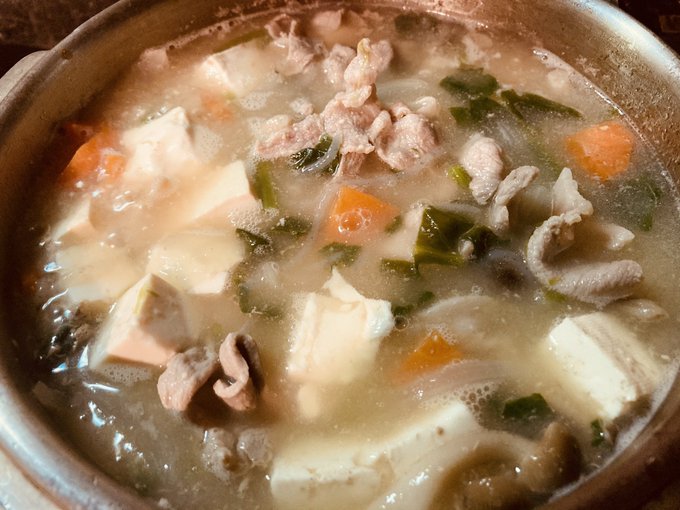 オレの豚汁しか勝たん。 