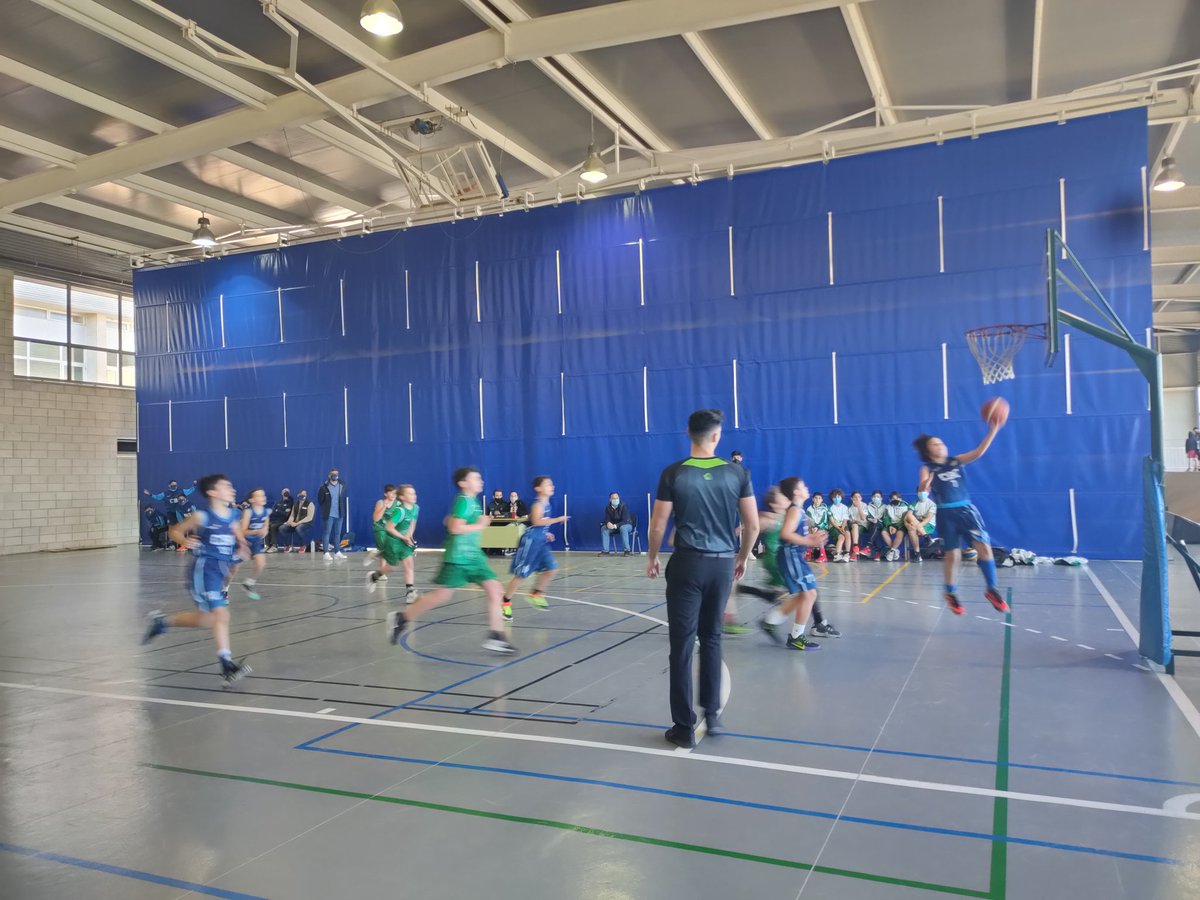 CBQalat's tweet photo. 🔹🔸 MINI AZUL
Comenzaba el sábado de partidos con el #MiniAzul frente a @BaloncestoCNS
Victoria de los nuestros con una gran actuación de todos, preparados ya para el próximo partido 🤘🏻
🔘 Resultado ➡️ 58-17
@Mario_GMateo @IsaacCamargo_C #Chuchín #Lucía
🔵🟠 #GoQalat https://t.co/BTpYWE4H4t