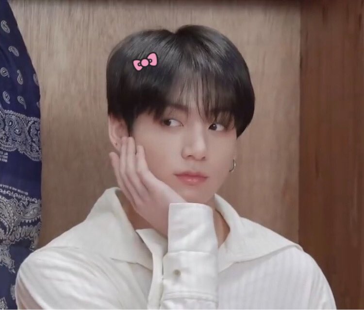 메인 계옴계 페 리 tweet media