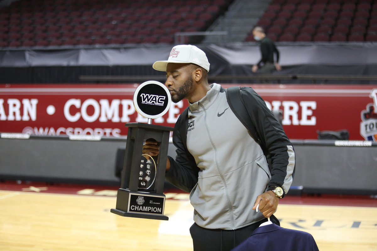 Achoki Moikobu tweet media