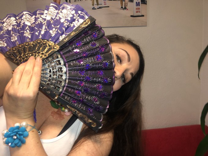 3 pic. Thank you so much for my lovely gift Andrew C Elder! The sequinned fans are gorgeous! I will also