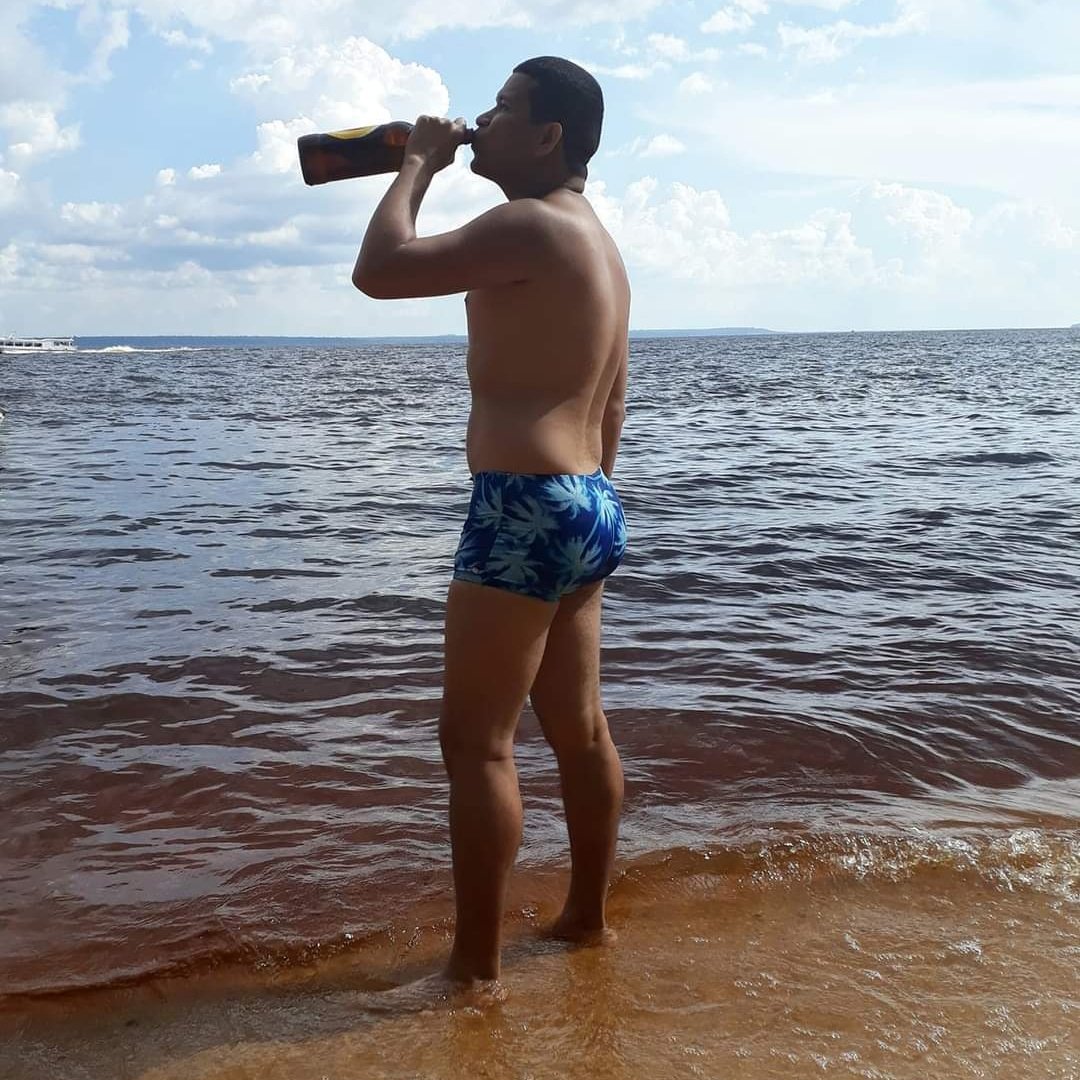 theboyyoulik's tweet photo. #PraiaDaLua
#SaudadeDesseLugar
#CervejaSolECalmaria https://t.co/xbKFD9UrW8