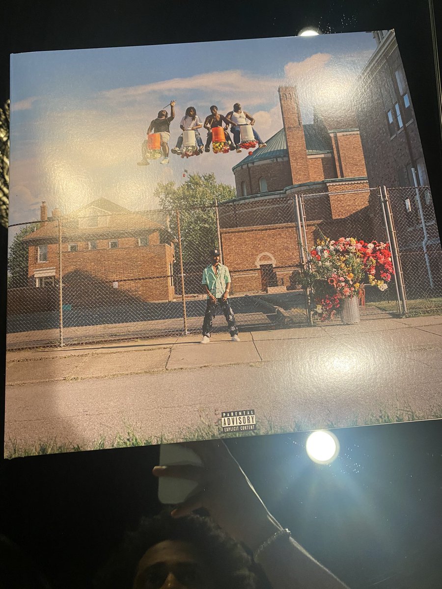 BigSean's tweet image. Vinyl ✨🤟🏾🌎🏆💙🔥