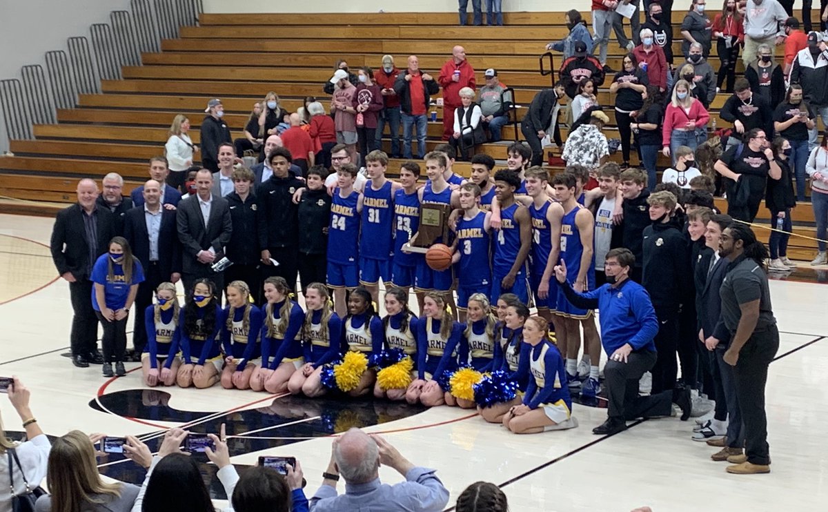DK_kamp3's tweet image. Hounds win!  #NeverGiveUp @CarmelMBB @carmelathletics @Coach_Osborn @CarmelPupsBball @petersuder1