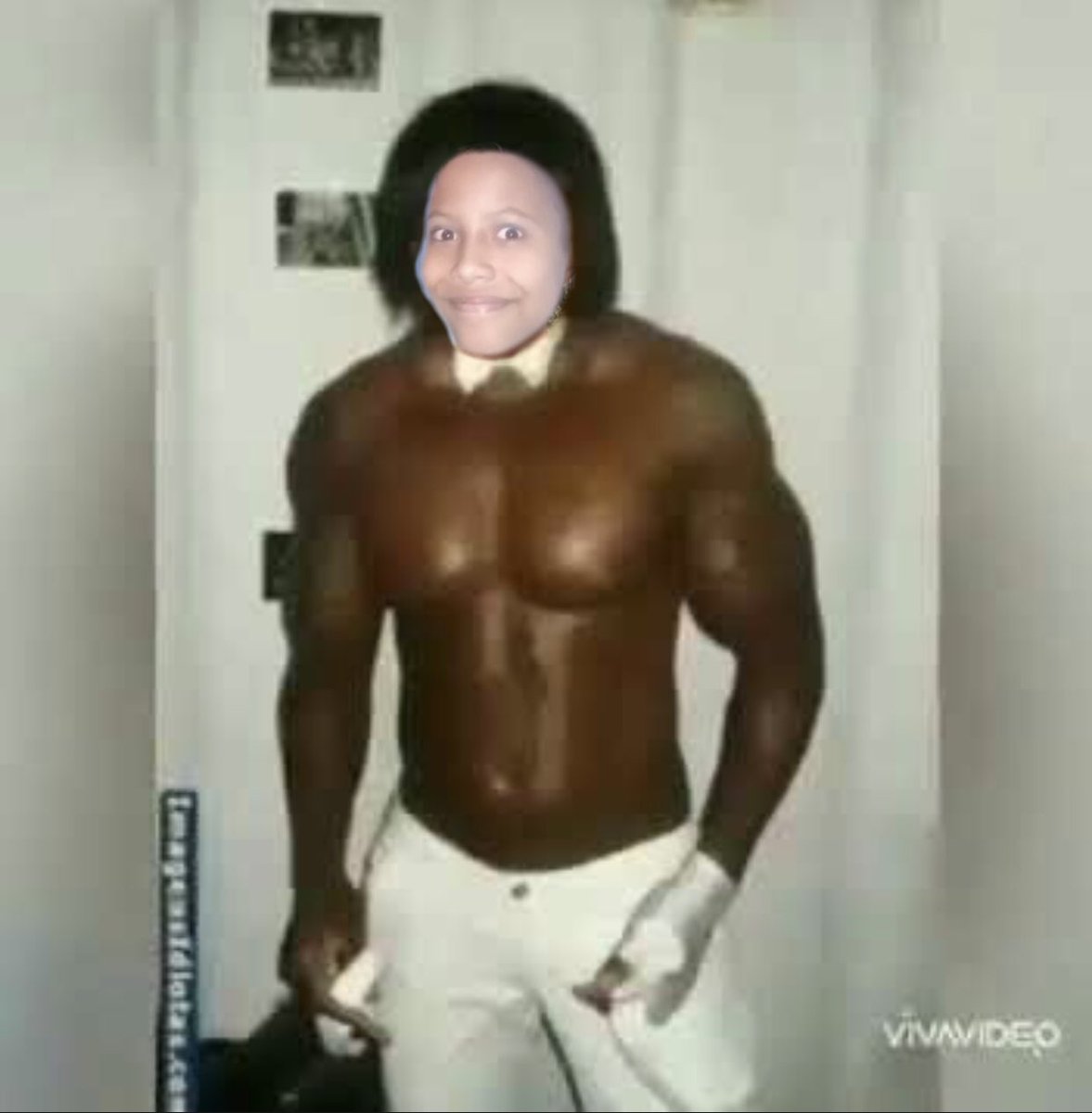 erickloversever's tweet image. aniversário do homem mais lindo que existe 🤩🤩🤩😭😭💖💖💖 parabens @erickloversever te amo ! 😭💖💖💖🛐🛐🙈🙈🤌🤌😻😻😻😻