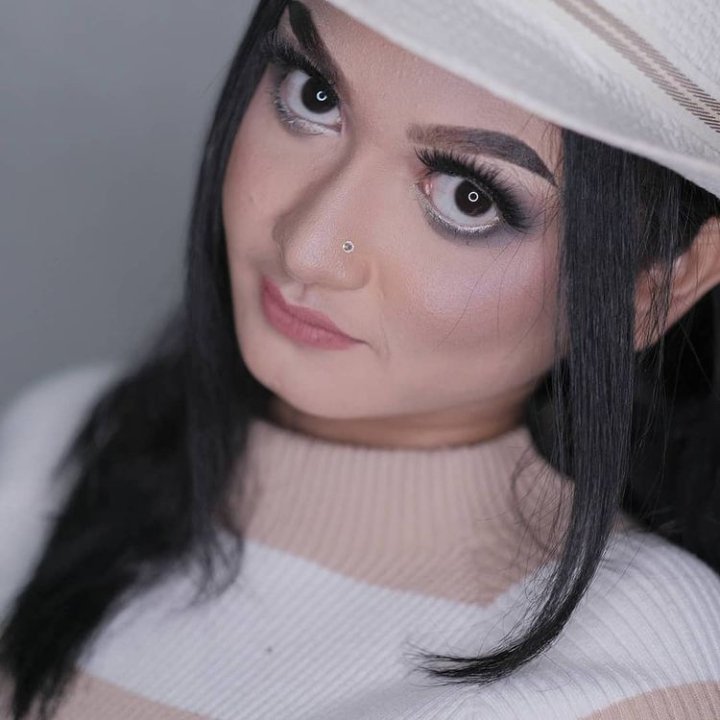 Dewi Yan singer official tweet media