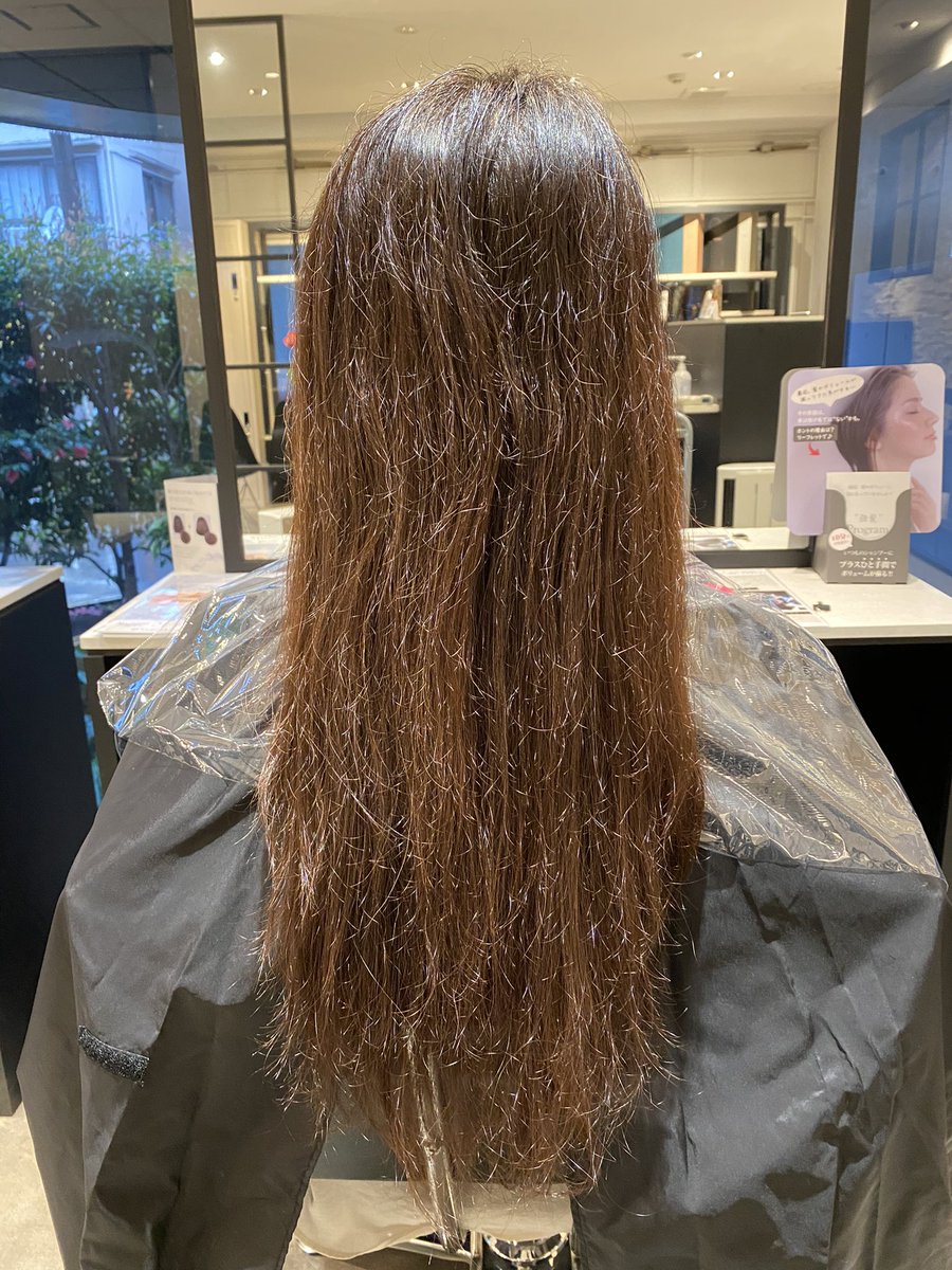 Enm ヘアカラー専門店 明るめモカブラウン 人幹細胞エイジングケア 強髪 で分け目 つむじ周りもふんわり Enm 祐天寺 ヘアカラー専門店 ヴィラロドラカラー イルミナカラー オーガニックカラー Tokioトリートメント Spトリートメント